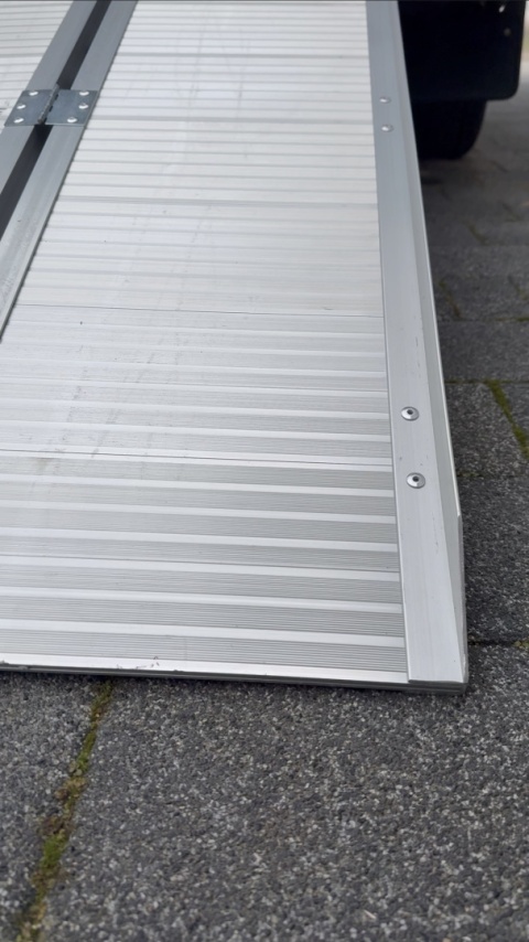 Najazd aluminiowy składany 93cm