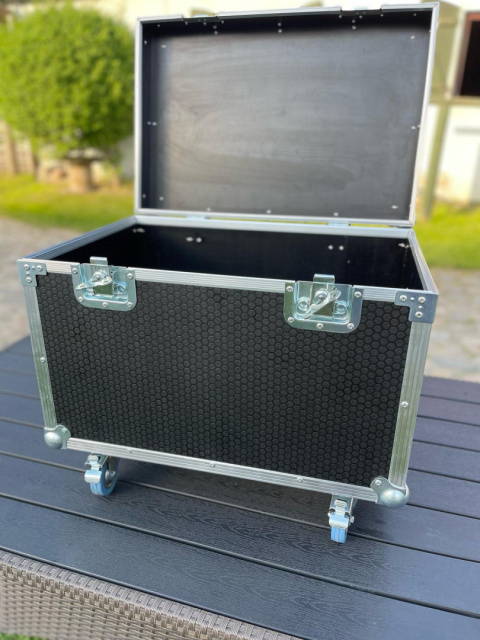 Case kablarka 60x40x40